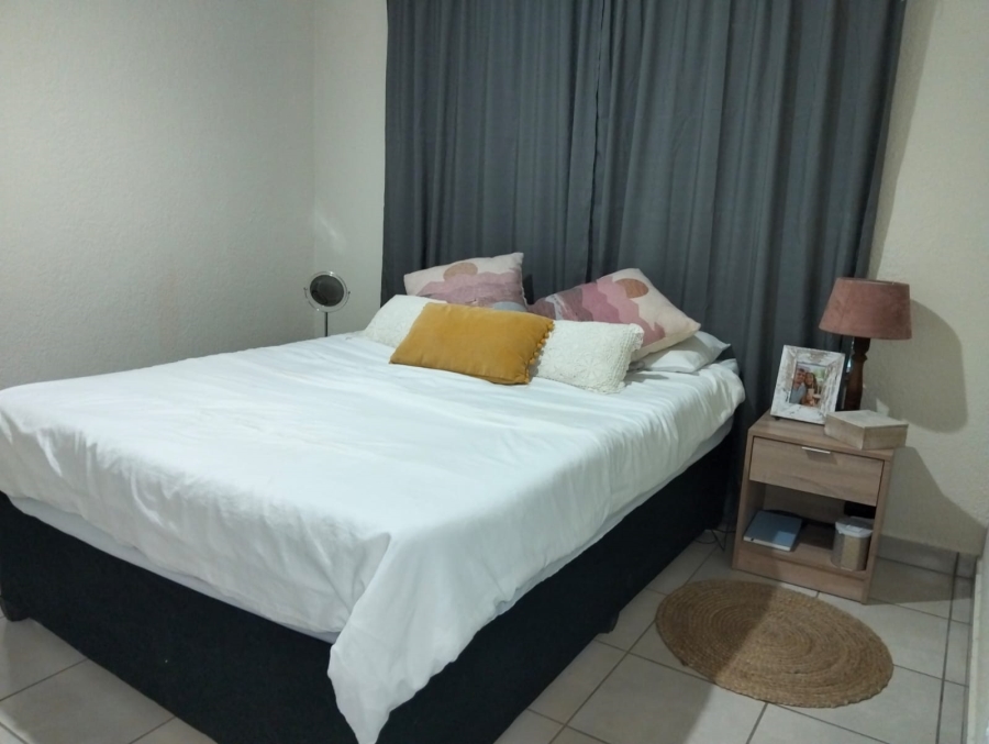 3 Bedroom Property for Sale in Safari Gardens North West